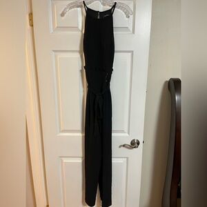 SPEECHLESS Elegant Black jumpsuit